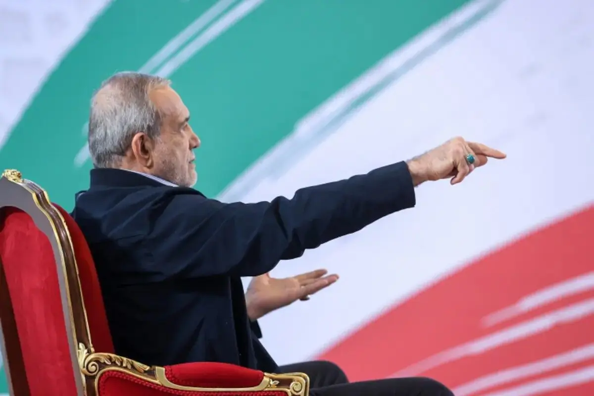 پزشکیان را در شرایطی نمی‌بینم که بخواهد رأساً دستور رفع فیلترینگ بدهد