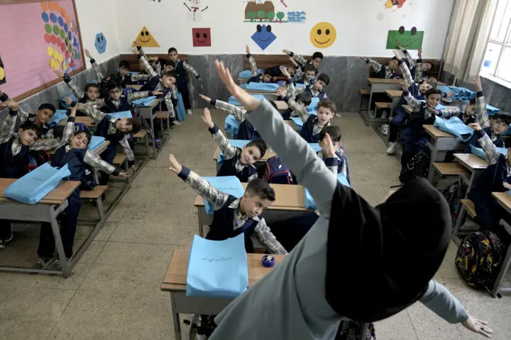 پای «سلام» به مدارس هم رسید

