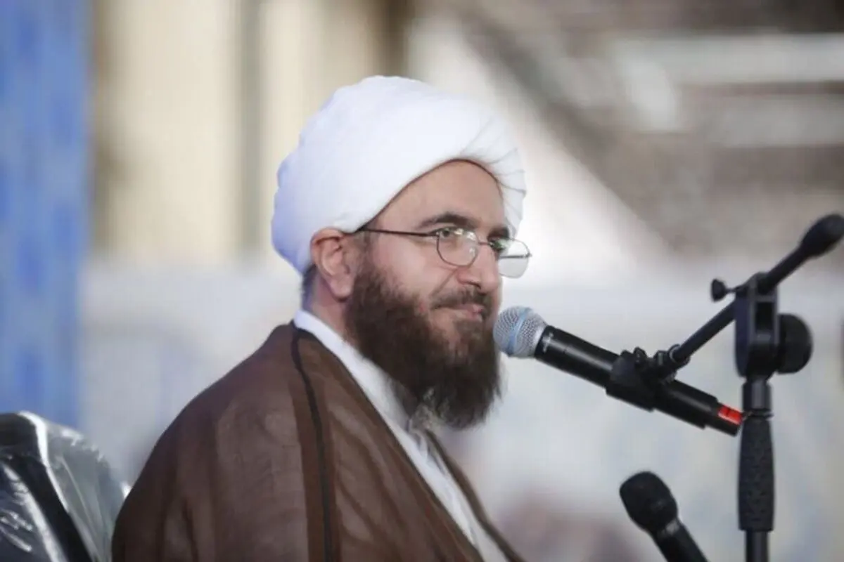 امام جمعه تهران: با صرفه‌جویی دشمن را ناامید می کنیم