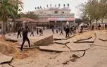 لحظه وحشتناک اصابت موشک به محوطه بیمارستان غزه
