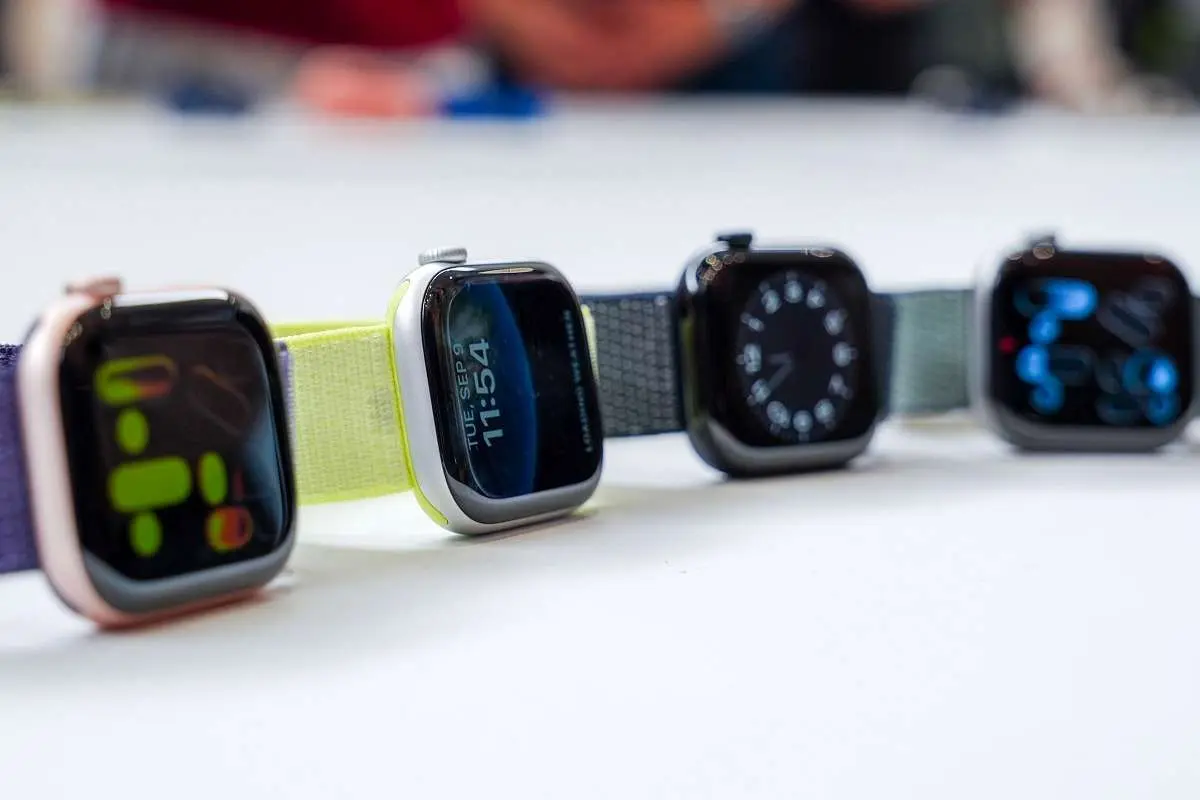 ساعت هوشمند سامسونگ بخریم یا شیائومی؟