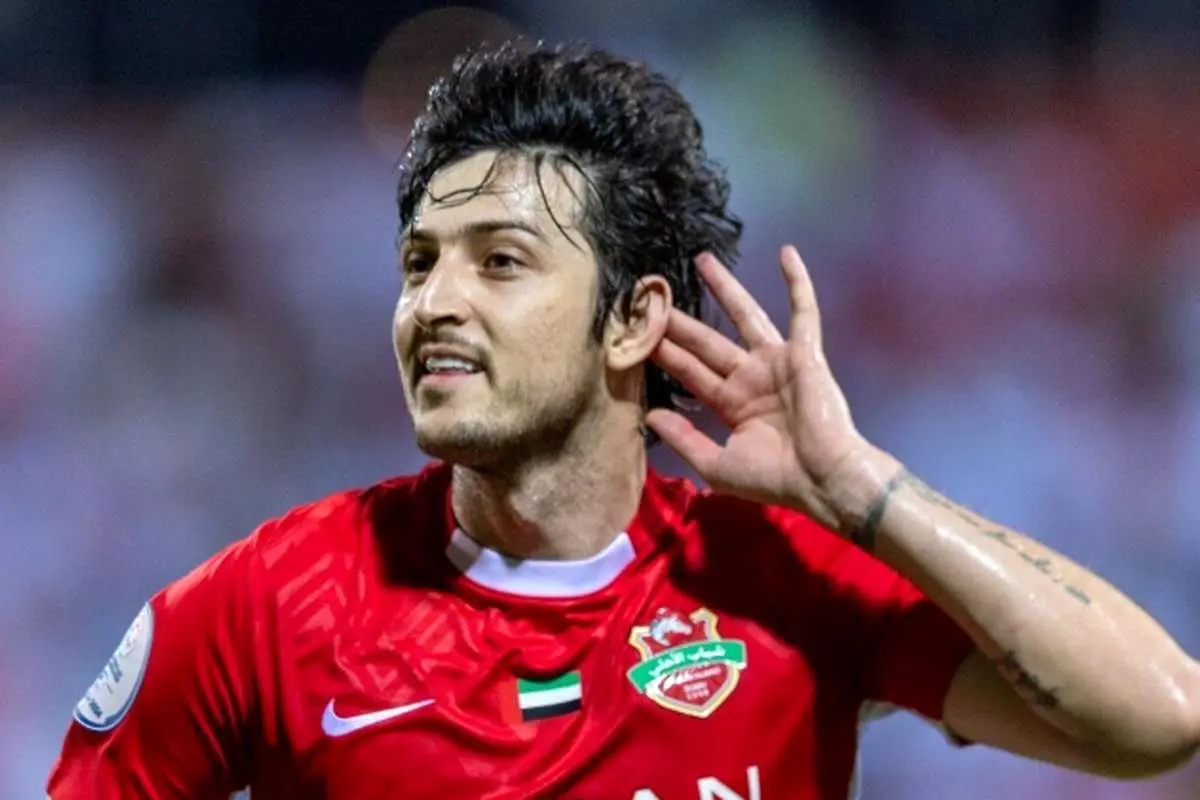 دشمنی‌ها ادامه دارد؛ اتهام حمایت داوران از پرسپولیس توسط سردار آزمون!