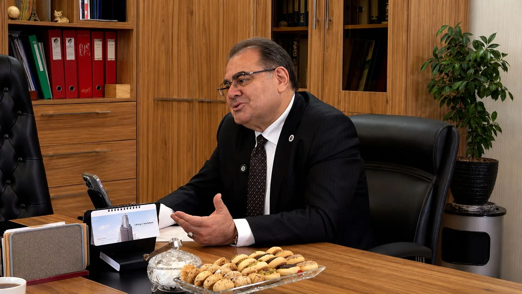 سرنوشت نامعلوم درآمد ۸۰۰ میلیارد دلاری نفت