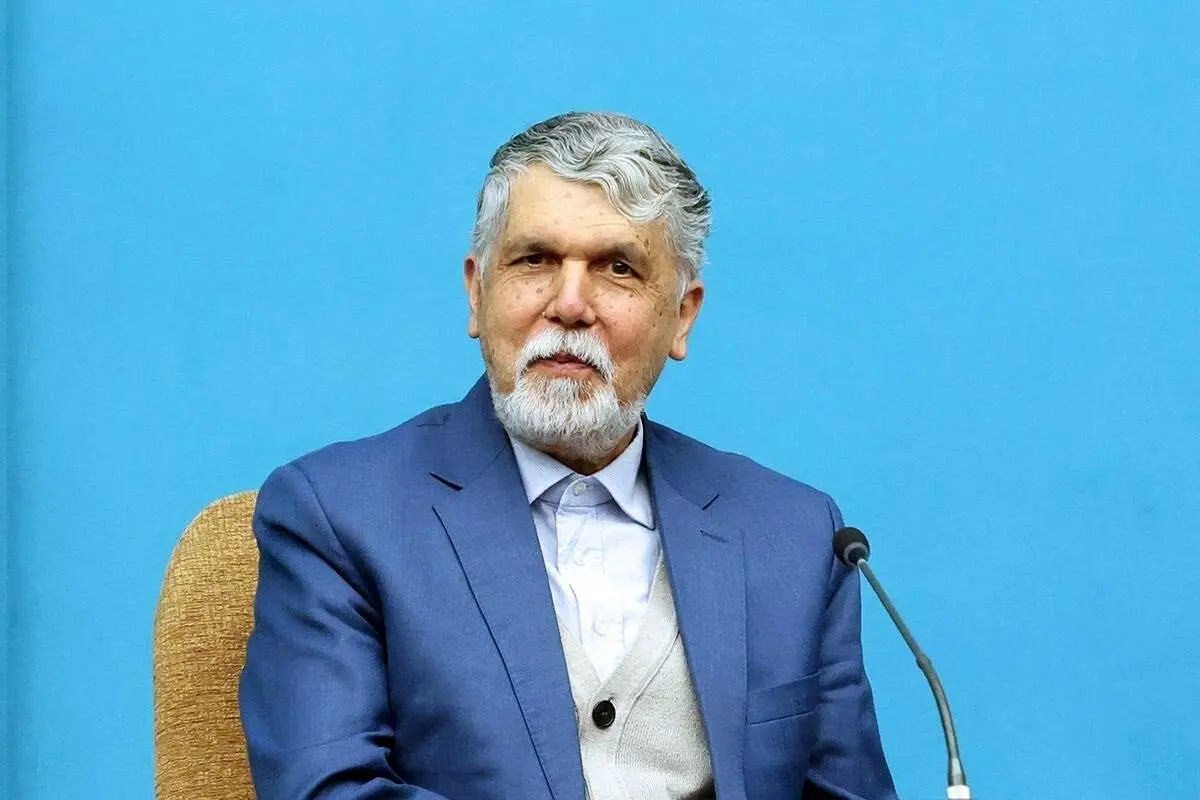 وزیر فرهنگ: با فردای ایران بازی نکنیم