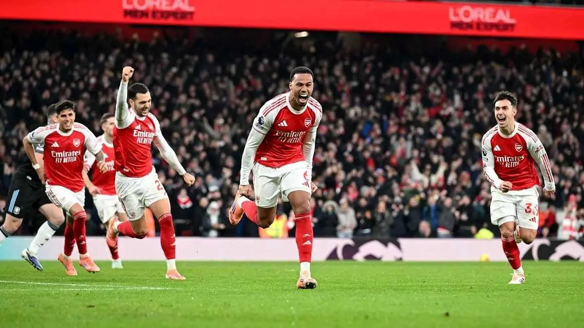 آرسنال به رکورد منچستریونایتد نرسید؛ پایان 2025 با 17 گل از ضربات کرنر