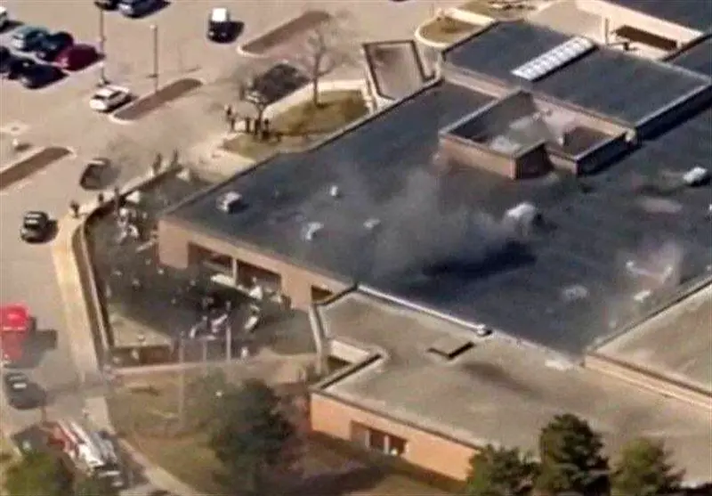 تیراندازی در یک کنیسه یهودیان در آمریکا / مهاجم کشته شد