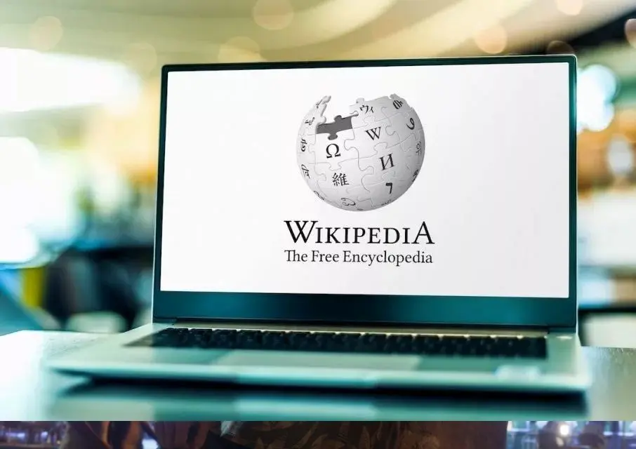 پربازدیدترین مقالات ویکی‌پدیای ۲۰۲۵؛ از ترور سیاسی تا بازگشت سوپرمن