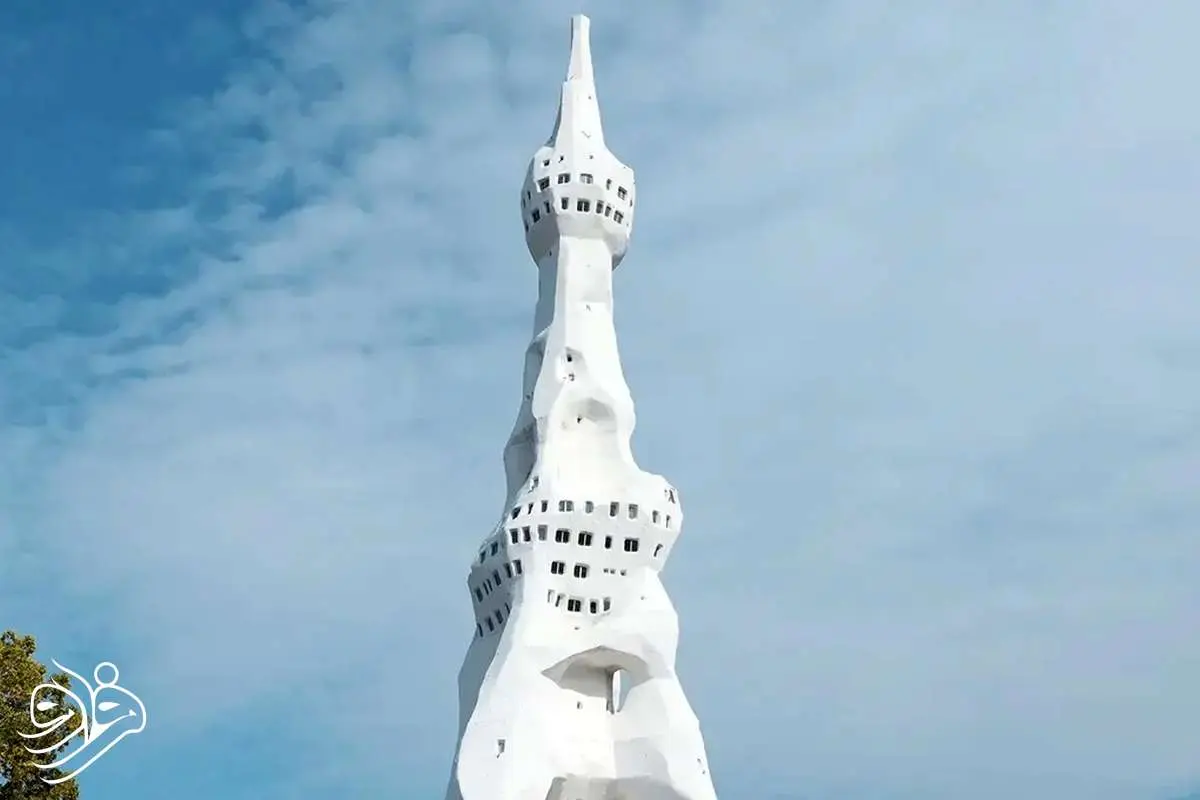 برج تاریخی اوزاکا؛ نمادی مدرن از صلح در ژاپن