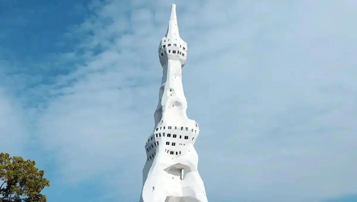 برج تاریخی اوزاکا؛ نمادی مدرن از صلح در ژاپن