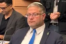 بن‌گویر با نماد اعدام وارد کنست شد