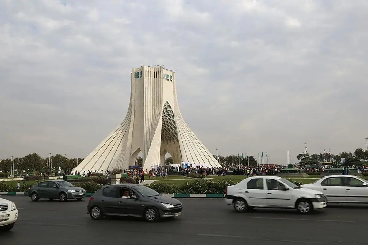 ماجرای حفاری این روزها در خیابان آزادی چیست؟ 