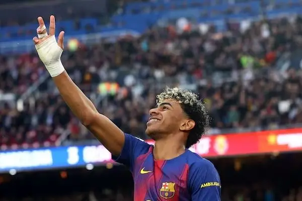 ببینید؛ خلاصه بازی بارسلونا 4 - ویارئال 1