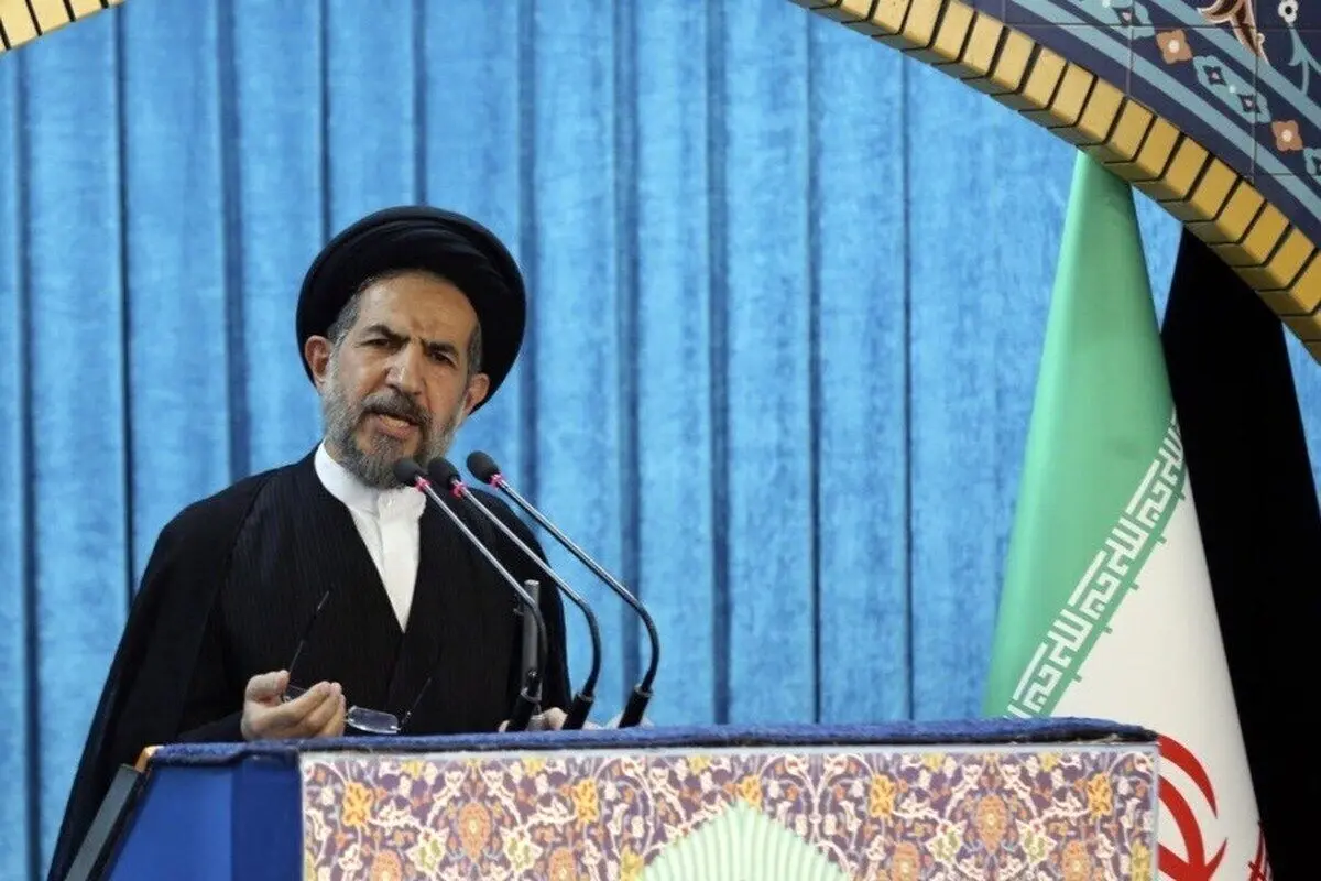 خطیب نماز عید قربان: امام (ره) امکان تحول عظیم و گسترده در ایران را فراهم آورد