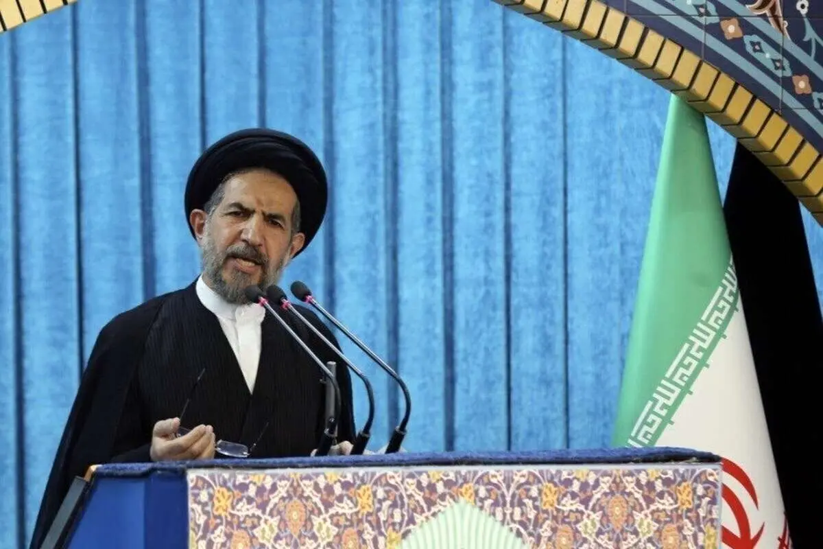 خطیب نماز عید قربان: امام (ره) امکان تحول عظیم و گسترده در ایران را فراهم آورد
