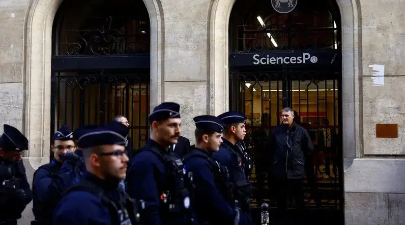 حمله با خودرو به عابران پیاده در فرانسه