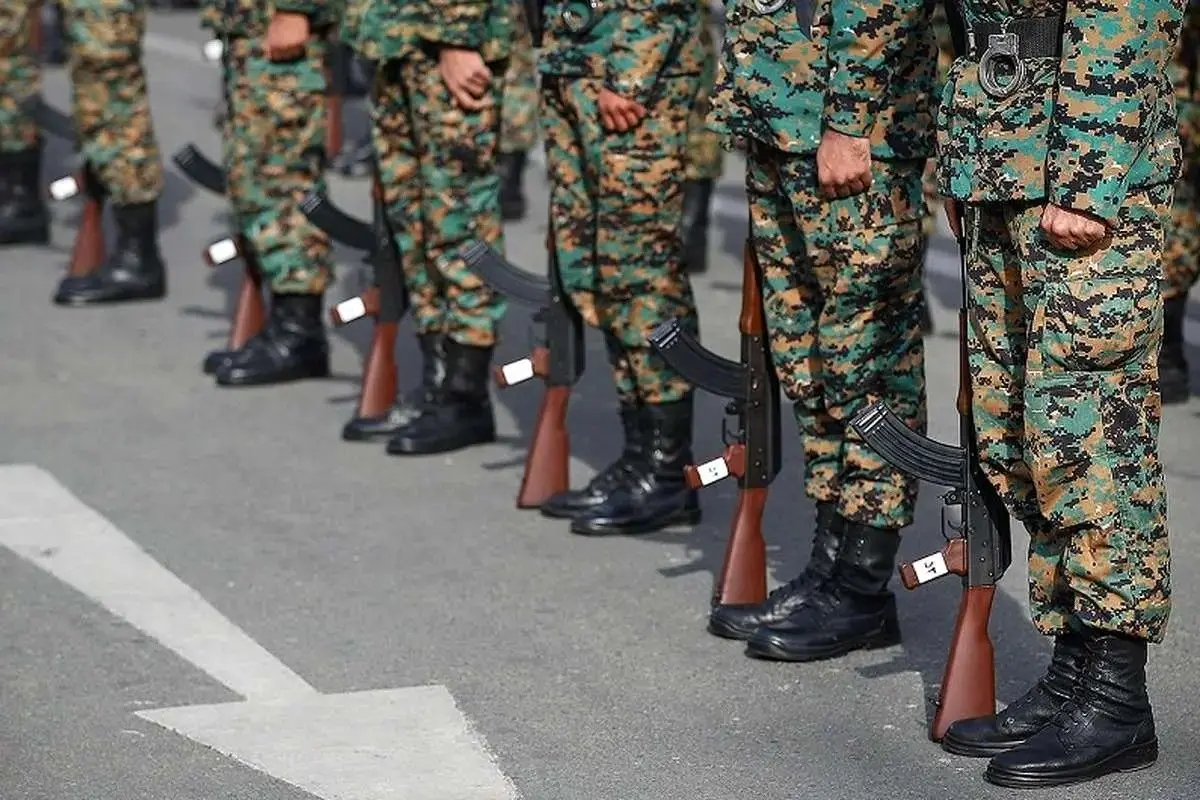 آب پاکی مجلس روی دست مشمولان غائب

