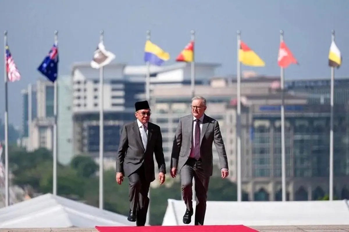 مالزی خواستار پایان حمله و تحریم علیه ایران شد