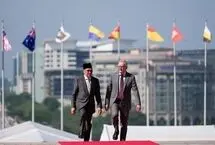 مالزی خواستار پایان حمله و تحریم علیه ایران شد