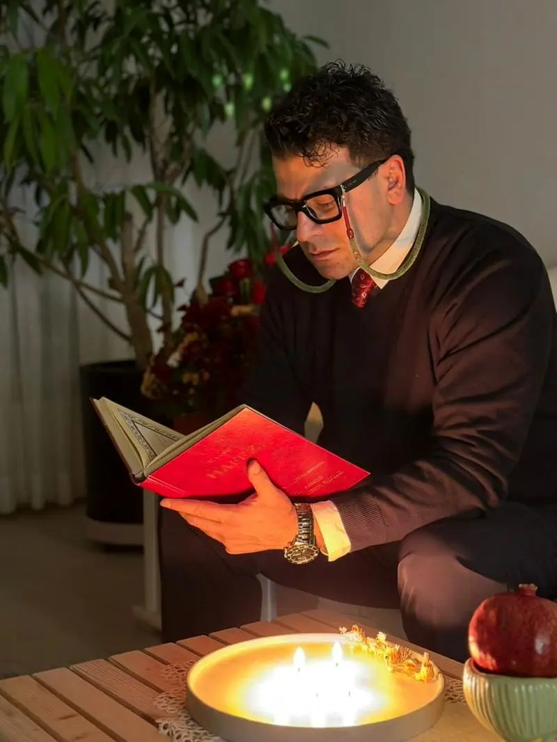 روزبه حصاری