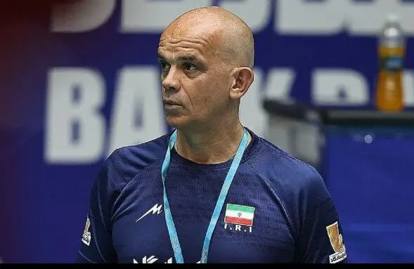 آمادگی مربی تیم‌ملی برای بازگشت به ایران!
