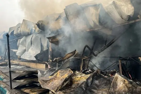 تصاویر؛ بازارچه جنت در آتش سوخت