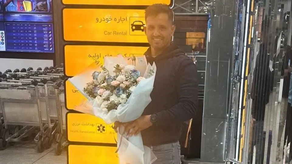 مربی اسپانیایی استقلال گم شد؛ نگراتی‌ها از مفقود شدن سانتانا در تهران!