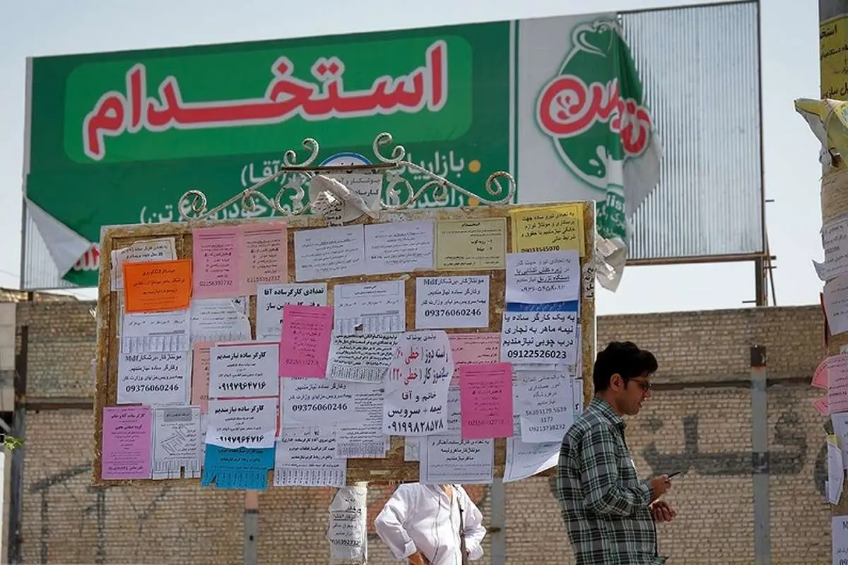 چالش خروج اتباع از کشور؛ دست رد کارگر ایرانی به شغل پاکبانی