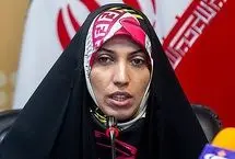 عکس یادگاری آمنه سادات ذبیح پور با دختران حامی حزب الله در بیروت