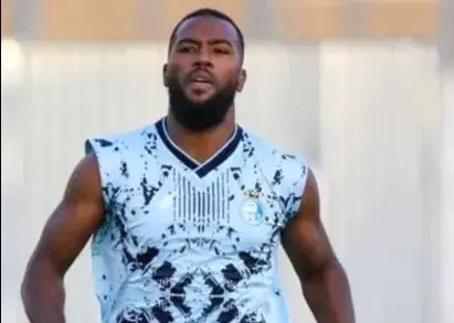 خروج مهاجم خارجی استقلال از ایران