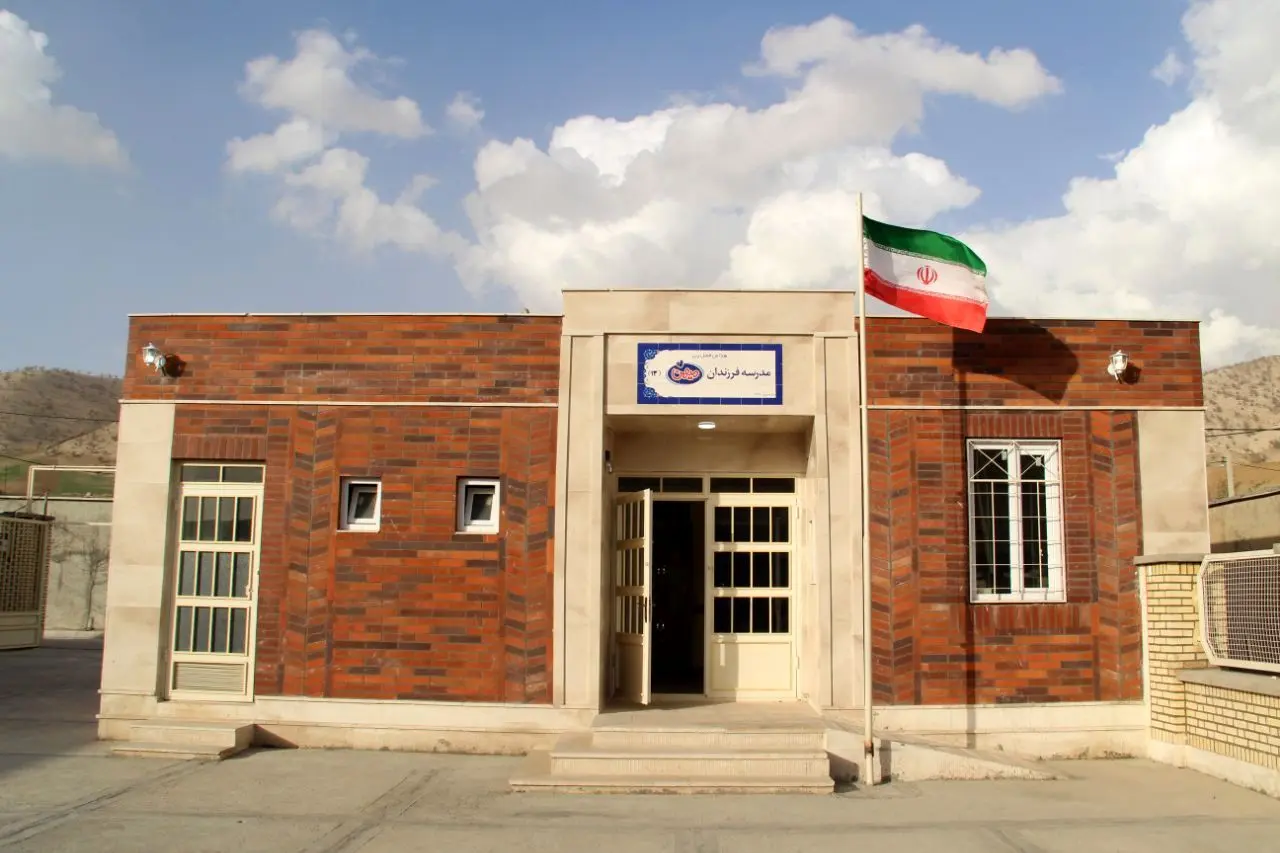 ساخت ۱۲۱ مدرسه در نقاط محروم کشور توسط میهن