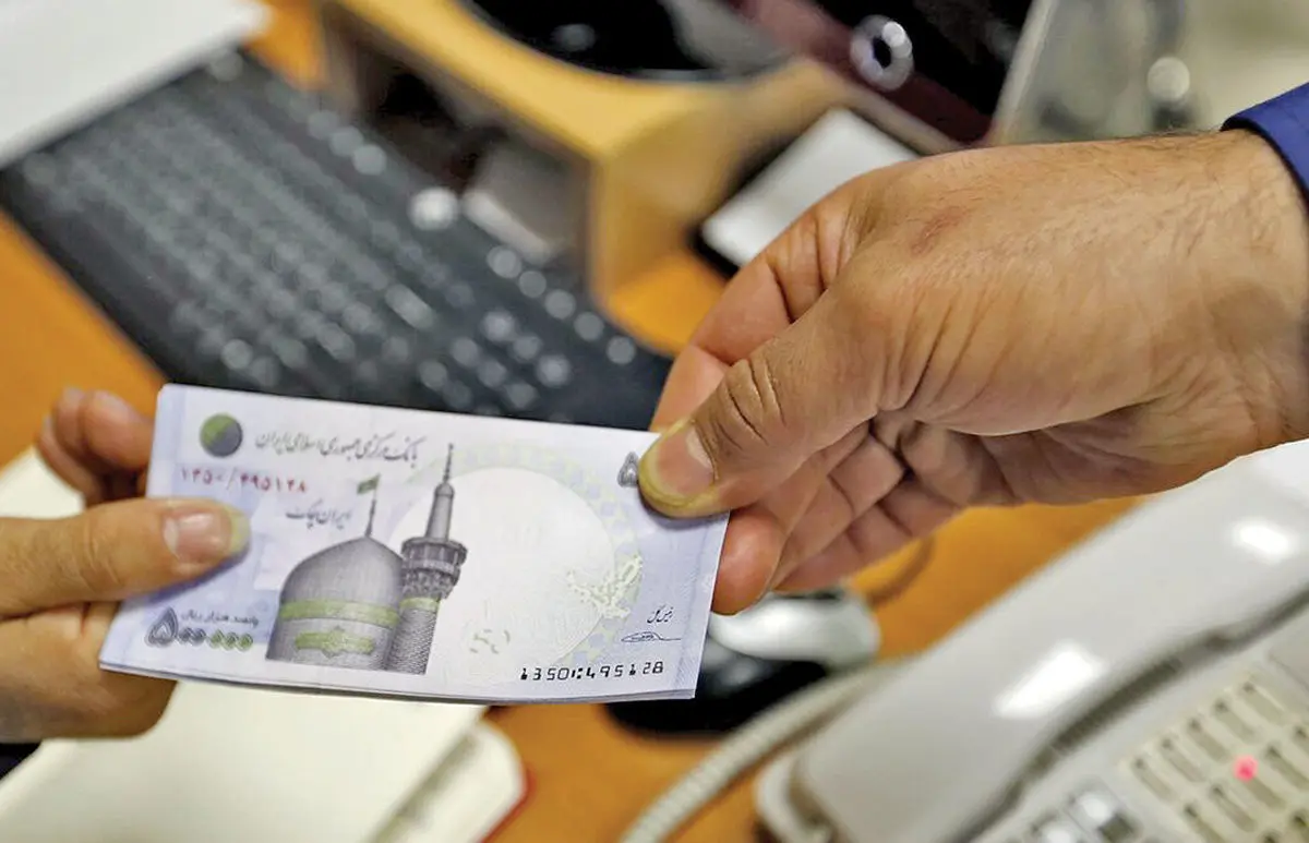 تکذیب تعویق پرداخت حقوق کارمندان