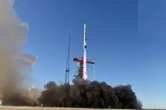 پرواز موفق موشک چینی؛ بوستر در آتش سوخت