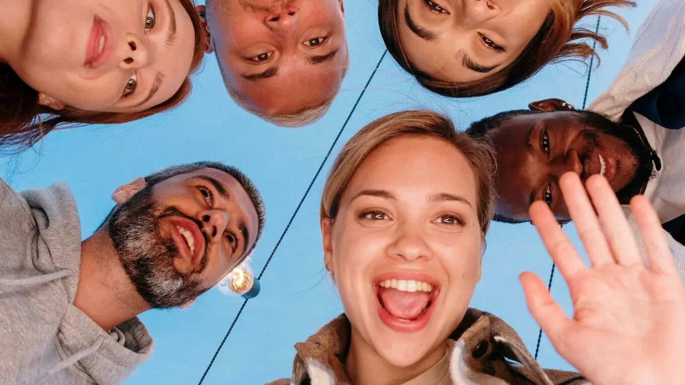  پاسخ جامعه‌شناسان به یک سوال جالب: چند نوع دوست وجود دارد؟ 