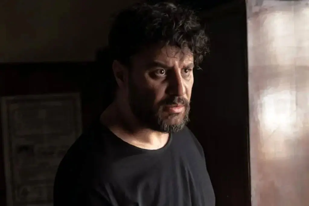 توضیحات در خصوص دستمزد جواد عزتی برای سریال وحشی