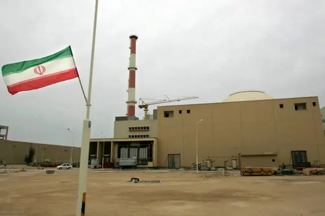نیویورک تایمز: برنامه هسته‌ای ایرانی‌ها با هویت ملی‌شان در هم تنیده و با بمباران از بین نمی‌رود