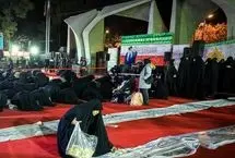 تصاویر؛ افطاری مقابل دانشگاه تهران 