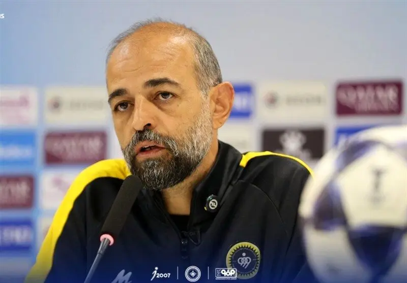 نویدکیا: قهرمانی سپاهان؟ فعلا زود است!