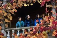 نقد فیلم «صد شب قهرمان»/ زنانی که با خلاقیت، قلمرو قدرت می‌سازند