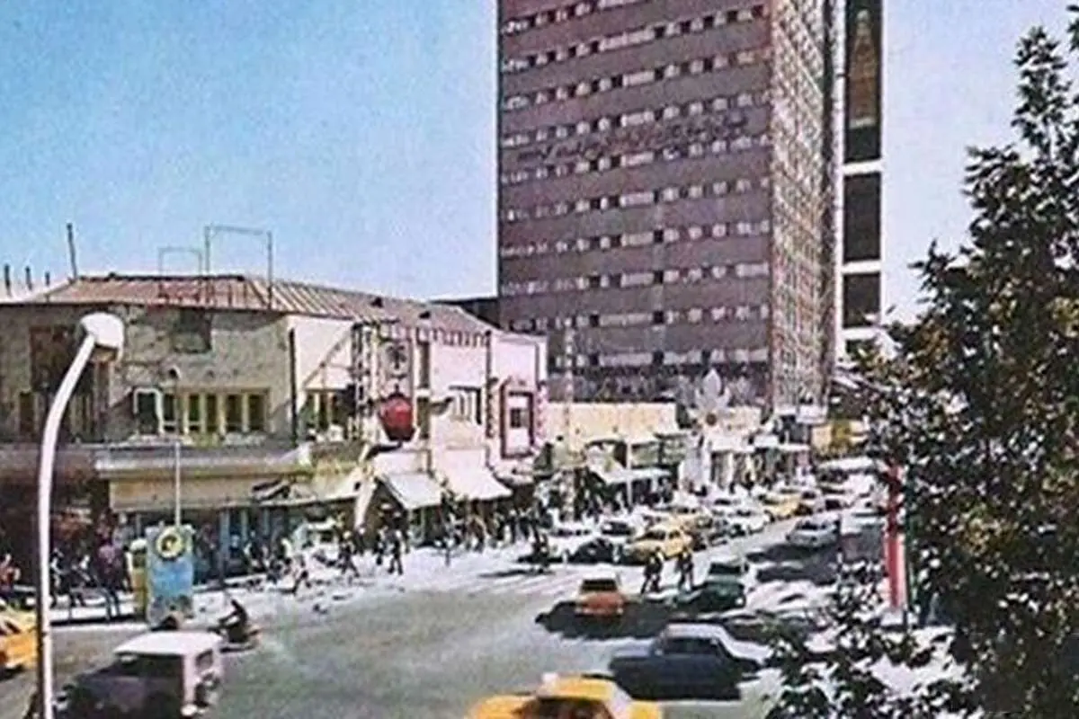 تهران سال ۱۳۱۰: از سفارتخانه‌ها تا سینما قصر در چهارراه استانبول
