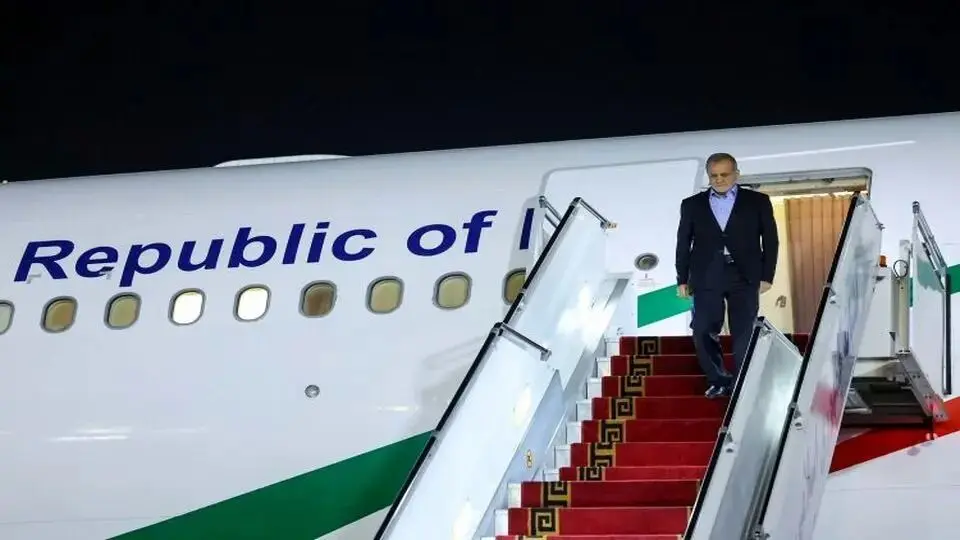 پزشکیان وارد ترکمنستان شد