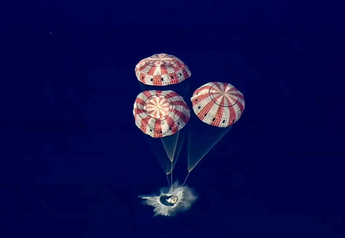 مسافران ماه به زمین بازگشتند
