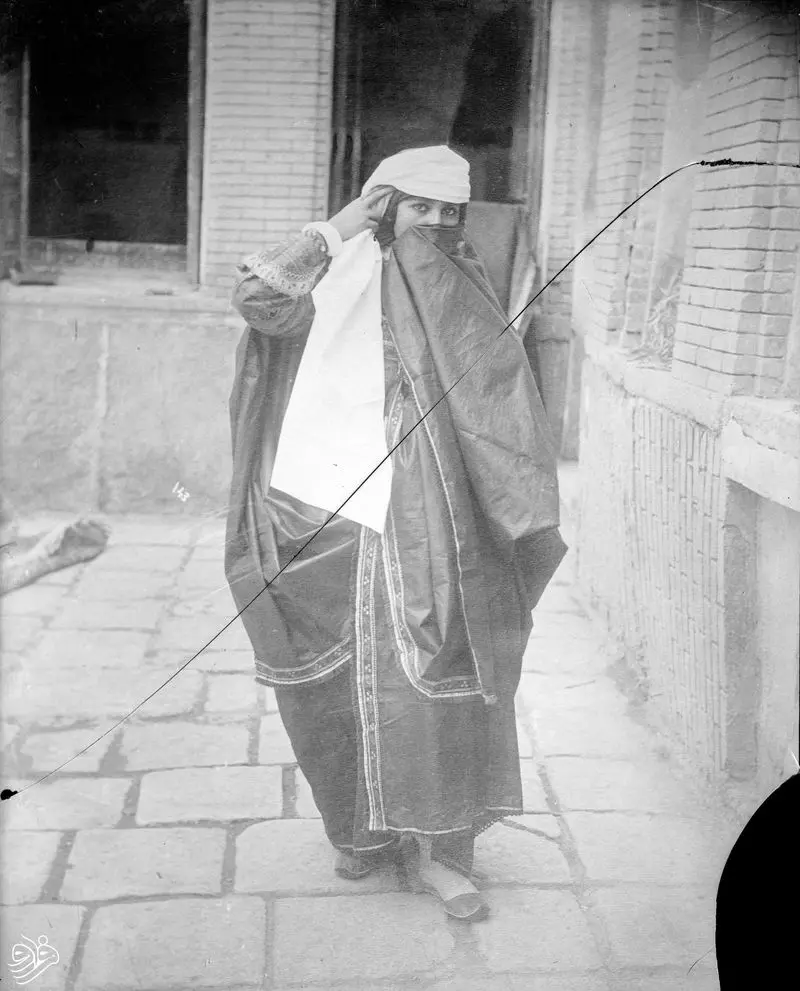 زن+جوان+قاجاری