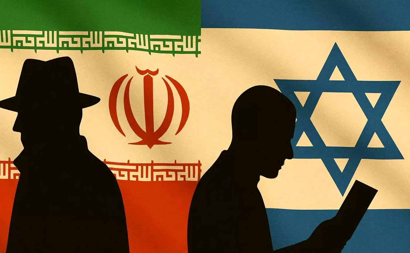 جاسوسی و نارضایتی انباشته؛ آن‌ها چه کسانی هستند و به چه اطلاعاتی دسترسی داشتند؟
