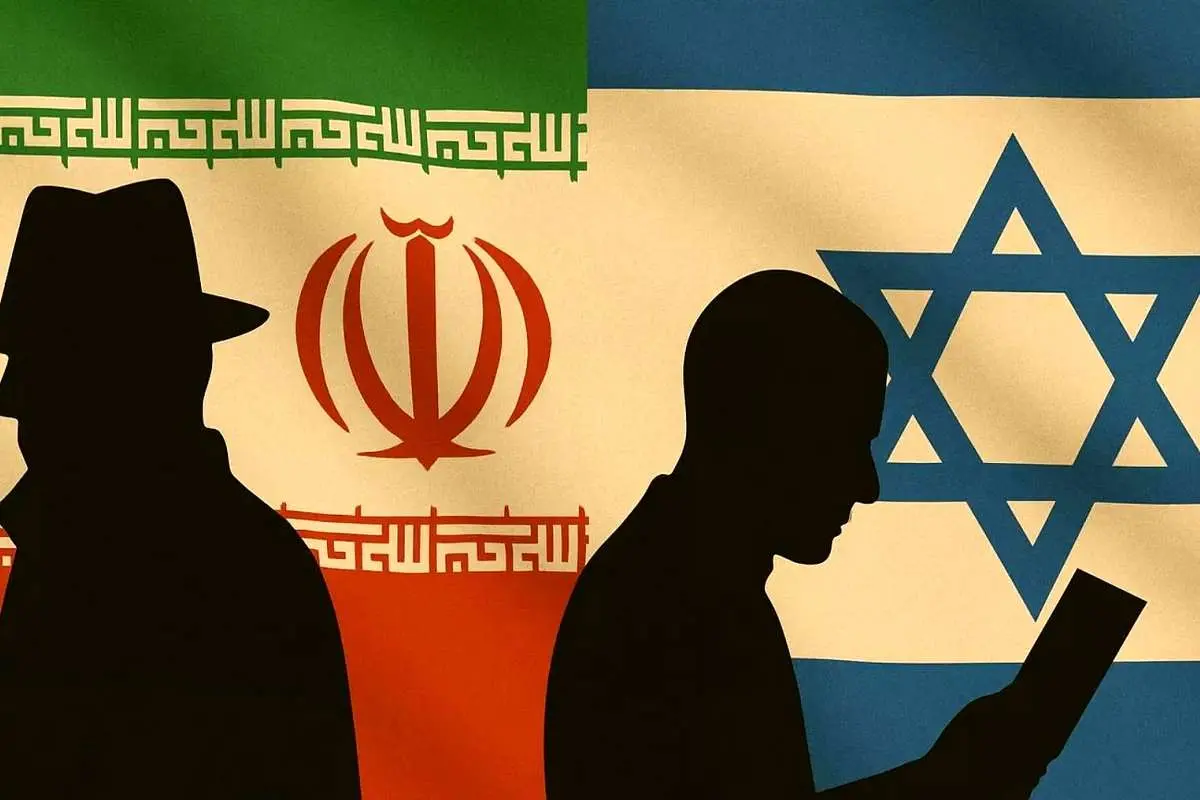 جاسوسی و نارضایتی انباشته؛ آن‌ها چه کسانی هستند و به چه اطلاعاتی دسترسی داشتند؟
