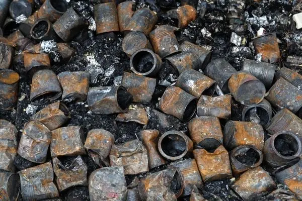 تصاویر؛ حمله موشکی به انبار ذخیره دارو و شیرخشک در همدان