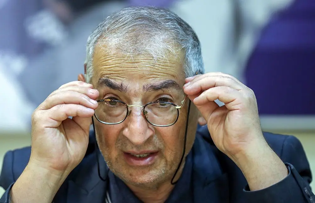 زیباکلام: به پزشکیان رای دادم تا جلیلی رئیس جمهور نشود
