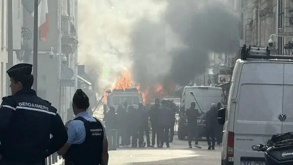 جزئیات انفجار در نزدیکی دفتر نخست وزیری فرانسه 