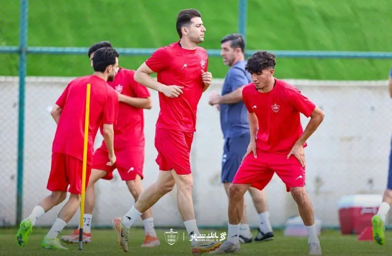 پرسپولیس سراغ بازیکنان ایرانی نمی‌رود