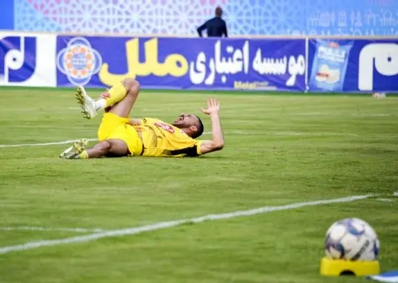 حذف عجیب شاگردان پیروز به دست مس شهر بابک!