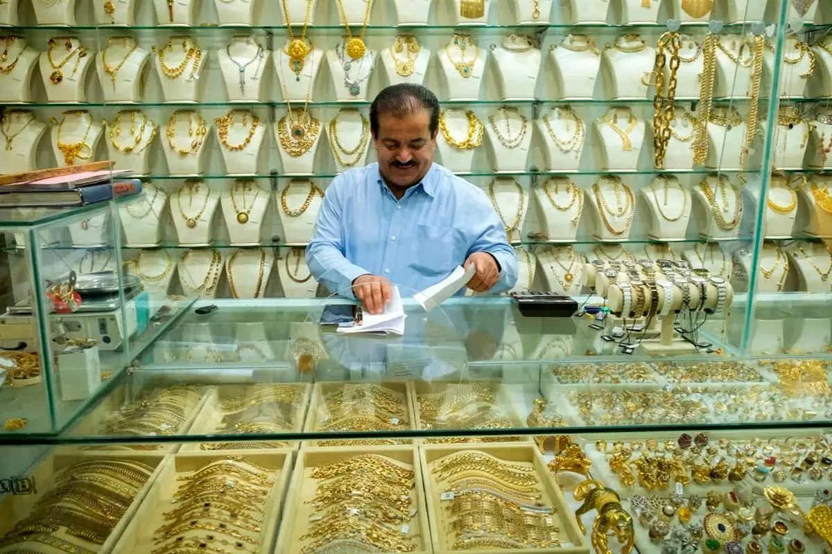 قیمت طلا امروز شنبه 1 آذر 1404؛ بازار به سقف تاریخی نزدیک شد